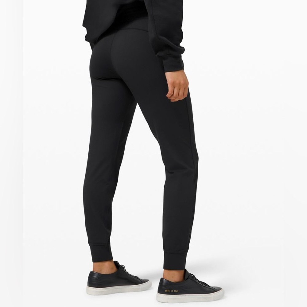 Lululemon ready to rulu jogger black